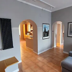 Domus Giulia & Andrea Apartment Rome
